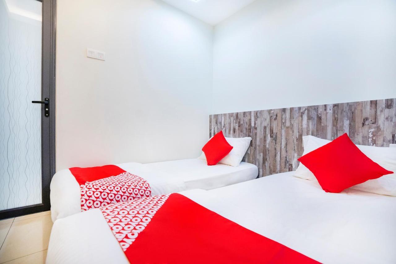 Hope Hotel Джохор-Бару Екстер'єр фото